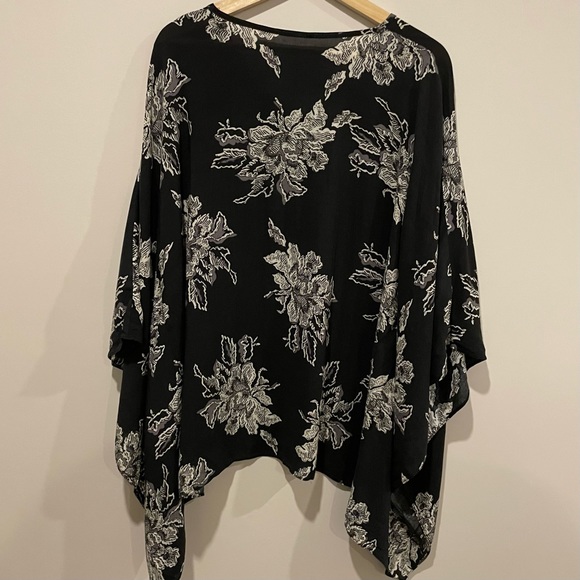 Floral Poncho Blouse - Picture 3 of 3